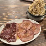 亀戸ホルモン 有楽町店 - 