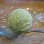 日本料理 篠 - えんどうまめのアイス