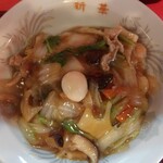 新華 - 料理写真:中華丼820円