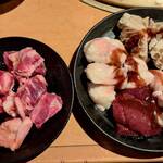 炭火焼肉 食べ放題 カルビ市場 - 