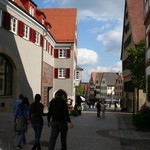 Rossknecht im Schloß - お店はこの通りの一画にあります。