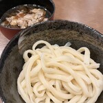 自家製麺 田舎うどん 八 - つけ汁うどん　肉ねぎ　小盛り(200g)　550円
            麺は硬め