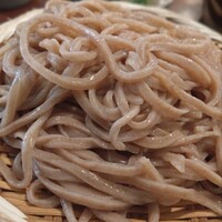 自家製粉石臼挽きうどん 青空blue 本店 - うどん拡大