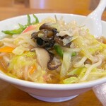 中華料理 餃子の店 三幸園 白山通り店 - 