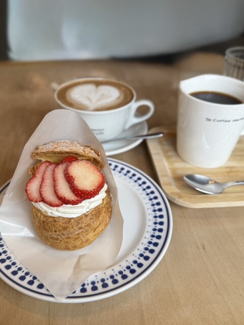 The Coffee Market +BAKES Katsuyama Ten photo 2