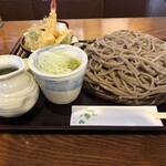 そば季寄せ 楽庵 - 料理写真: