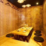 博多料理 もつ鍋 とりふく - 掘りごたつ　半個室