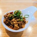 麦の寅GACHISOBADOJO - 味変用の台湾ミンチ