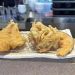 天ぷら定食 まきの - 黄金カレイ天・舞茸と玉ねぎのかき揚げ・かぼちゃ天