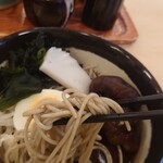 がんぎ - 麺リフト　椎茸五目そば (冷やし)　６８０円