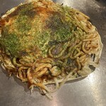 お好み焼き 義 - うどん肉玉