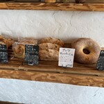 天然こうぼぱん とことこ - 何度も云うYO〜、黒札は新人パンなりね(^^)/