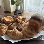 天然こうぼぱん とことこ - まいう〜揃いな感じでしょ(//∇//)