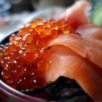 民宿 栄丸 - サーモンいくら丼