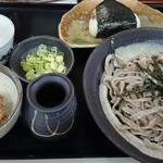 いずみ食堂 - 【2014/07】納豆そば+おにぎり
