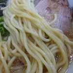 二代目おかだラーメン - 麺