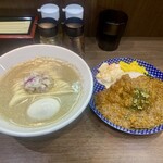 ヌードル＆スパイスカレー 今日の1番 - 朝限定セット　¥1,000-(税込)