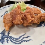 廣東料理 平安 - 豚天ぷら　予想したのとちょっと違った　薄切り肉の方が好き　これはちょっと厚すぎ