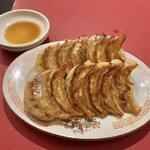 大阪王将 - 料理写真:元祖焼餃子×2/620円♪