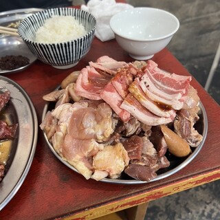 スタミナ焼肉 まるまさ_0