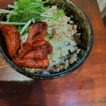 麺屋 京介 - 2025.4ロースとムネのチーズトマト丼400円