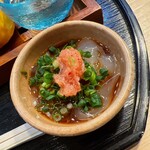 たちばな寿司 - お通しはノレソレのポン酢でした