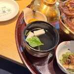 鰻 炭焼 ひつまぶし 美濃金 - 