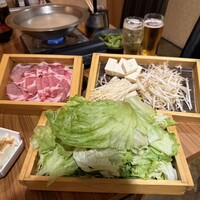 しゃぶしゃぶ・創作料理居酒屋 豚吟 栄店 - 