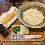 うどん屋 きすけ - （上）ぶっかけのセット（下）生じょうゆ