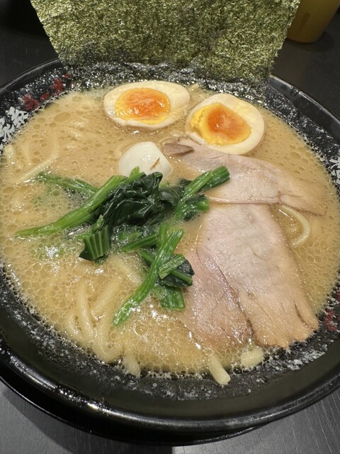 Yokohama Iekei Ramen Yuurakuya Kataba Ten