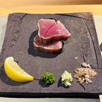 鮨shizuku 西天満 - ケンケン鰹(絶品)