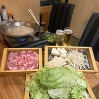 しゃぶしゃぶ・創作料理居酒屋 豚吟 栄店 - 