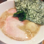 なま醤油とんこつ フルスイング - 