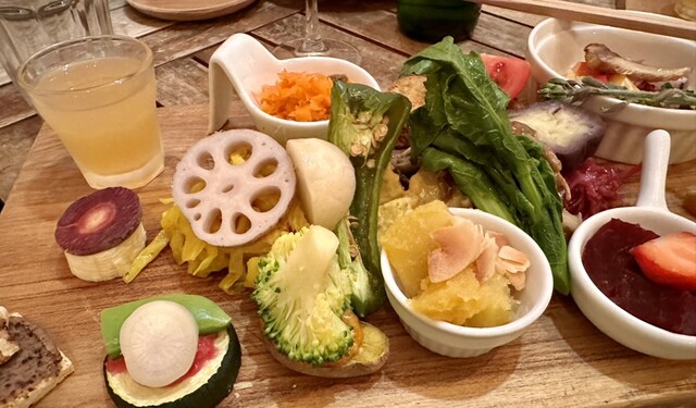 Plus Veganique JIYUGAOKAのご予約 - 自由が丘/カフェ | 食べログ