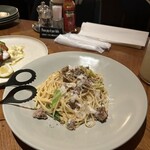 QUAYS pacific grill - 