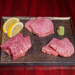 銀座焼肉 seigou - 塩焼き   特選タン塩 特選ハラミ塩 本日の赤身塩