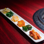 銀座焼肉 seigou - キムチ・ナムル3種