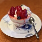 新宿高野 - 料理写真: