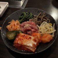焼肉一頭両騨 町田本店 - 