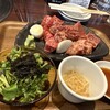 炭火焼肉 久