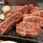 炭火焼肉 久 - 