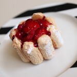 エーグルドゥース - シャルロット