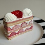 エーグルドゥース - シャンティフレーズ