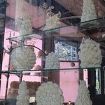 エーグルドゥース - 店頭