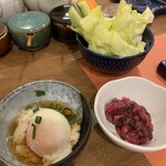 ぎんざ磯むら - 口直しのスティック野菜と温泉卵とその代わりの梅水晶
