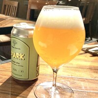 1-1&ザ ルーフトップ - クラフトビールはホップたっぷりでフルーティー