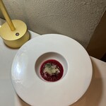 POP&POUR EBISU - ニシンのマリネ ビーツソース