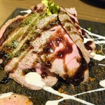 隠れ家個室居酒屋 音音 - ローストビーフ