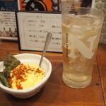 肴喰人 - タマサラ ポテサラ ＆ ニッカ フロンティアハイボール