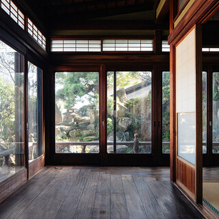 洗練された建築、全室個室で優雅なひとときをお過ごしください。